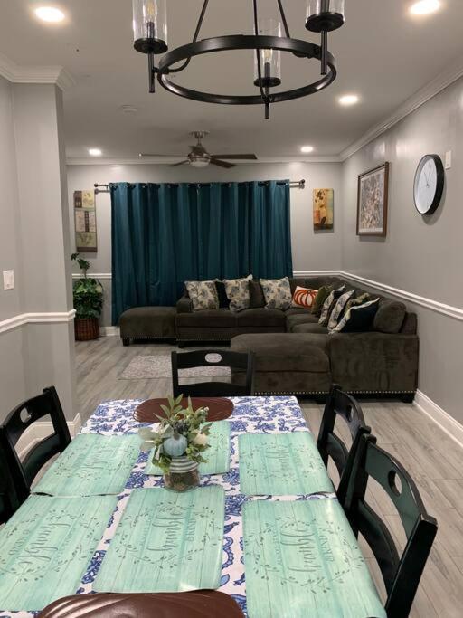 Home Away From Home On Lasalle - 3 Bd 2 Bth Slps 6 Ниагарски водопад Екстериор снимка